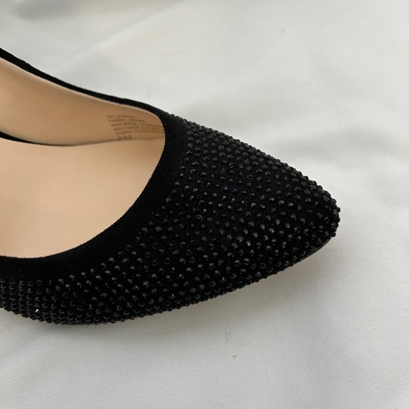 INC International Concepts Black‎ Embellished Pointed Toe Pumps, Size 6M - Picture 4 of 8